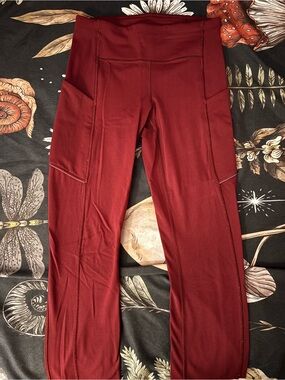 lululemon aligns High-Rise Side-Pocket Leggings in Deep Burgundy NWOT